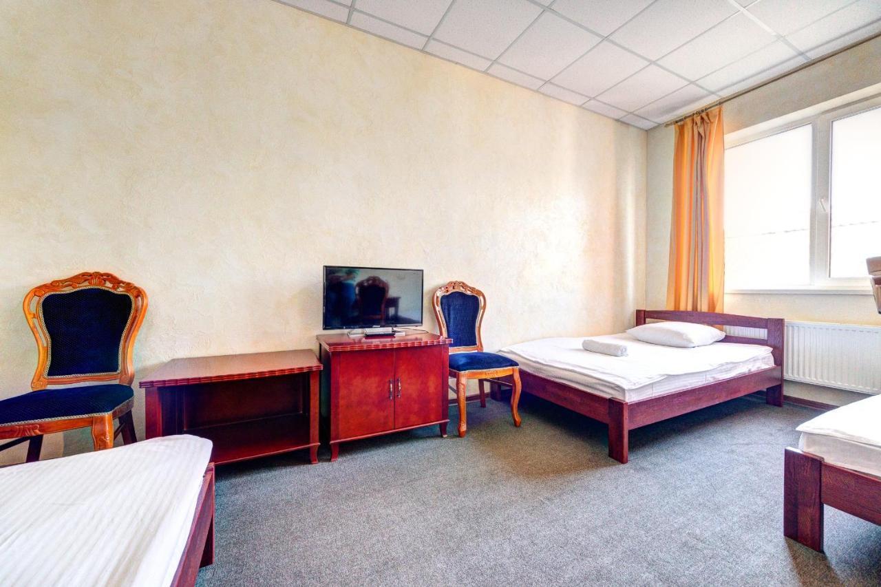 Hotel Kiev Lomakin Extérieur photo