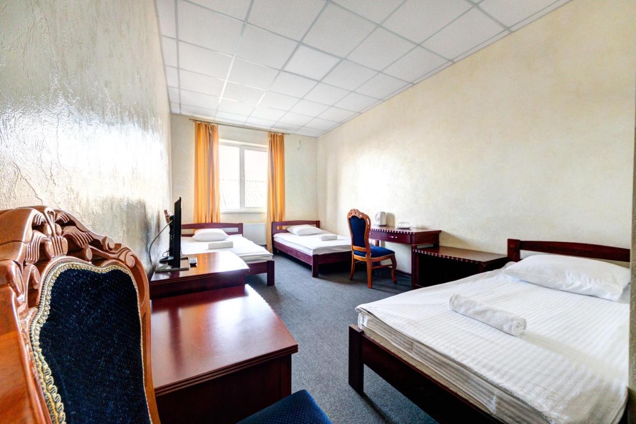 Hotel Kiev Lomakin Extérieur photo