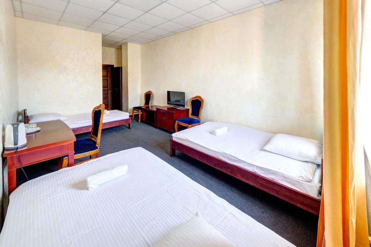 Hotel Kiev Lomakin Extérieur photo