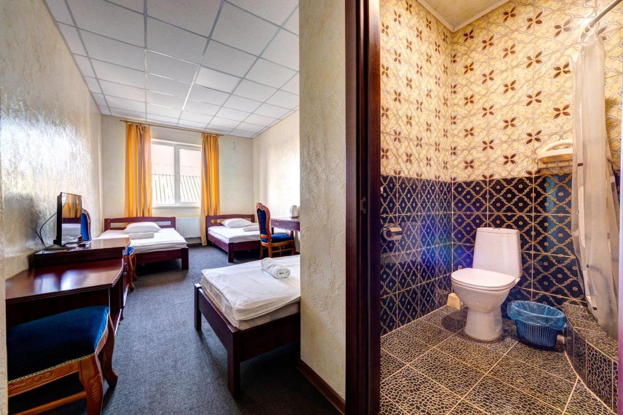 Hotel Kiev Lomakin Extérieur photo