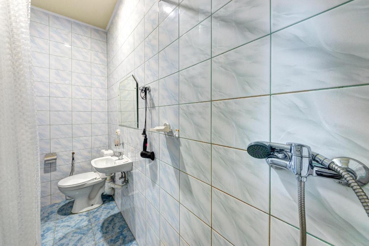 Hotel Kiev Lomakin Extérieur photo