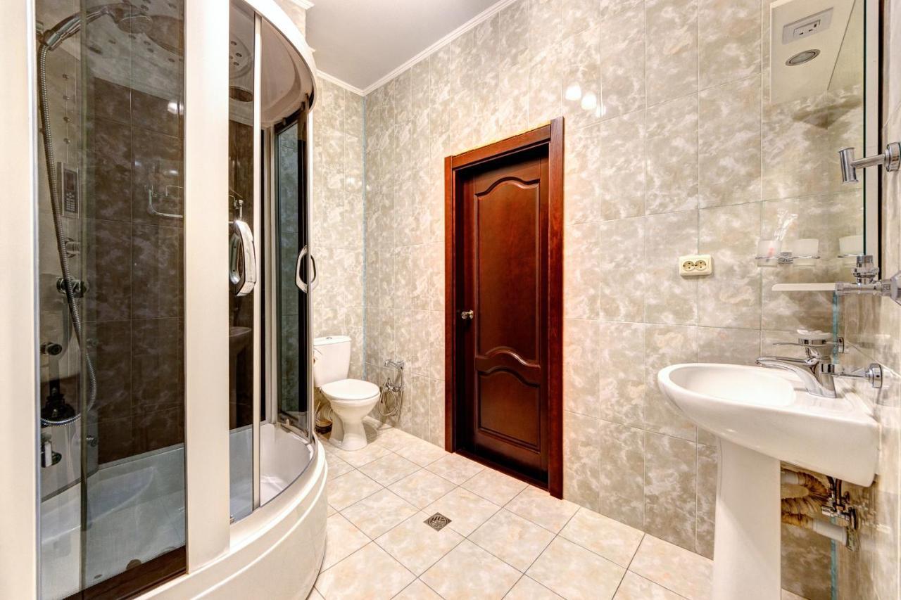 Hotel Kiev Lomakin Extérieur photo